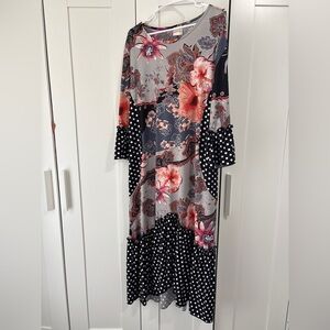 Gray Floral & Polka Dot Long Sleeve Maxi Dress